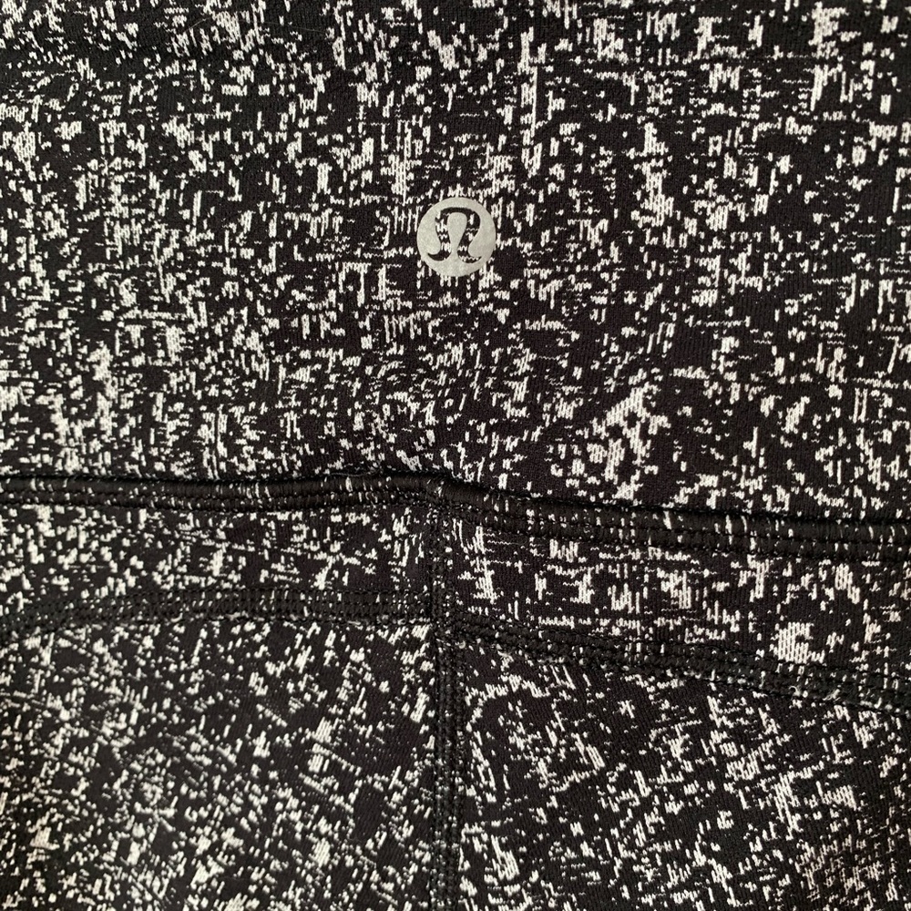 Lululemon Luon Suited Jacquard Black White Fit Physique Hi-Rise Tights - Picture 6 of 6